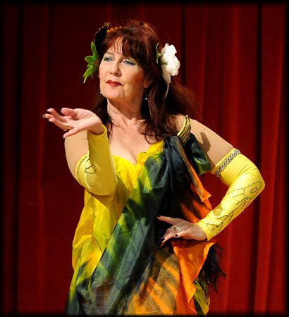 Nayia Hayal belly dances